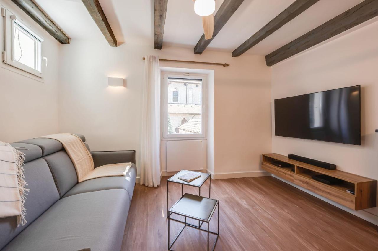 L'Escale Bleue - Apartment For 2 To 4 People In The Heart Of Annecy Exteriör bild